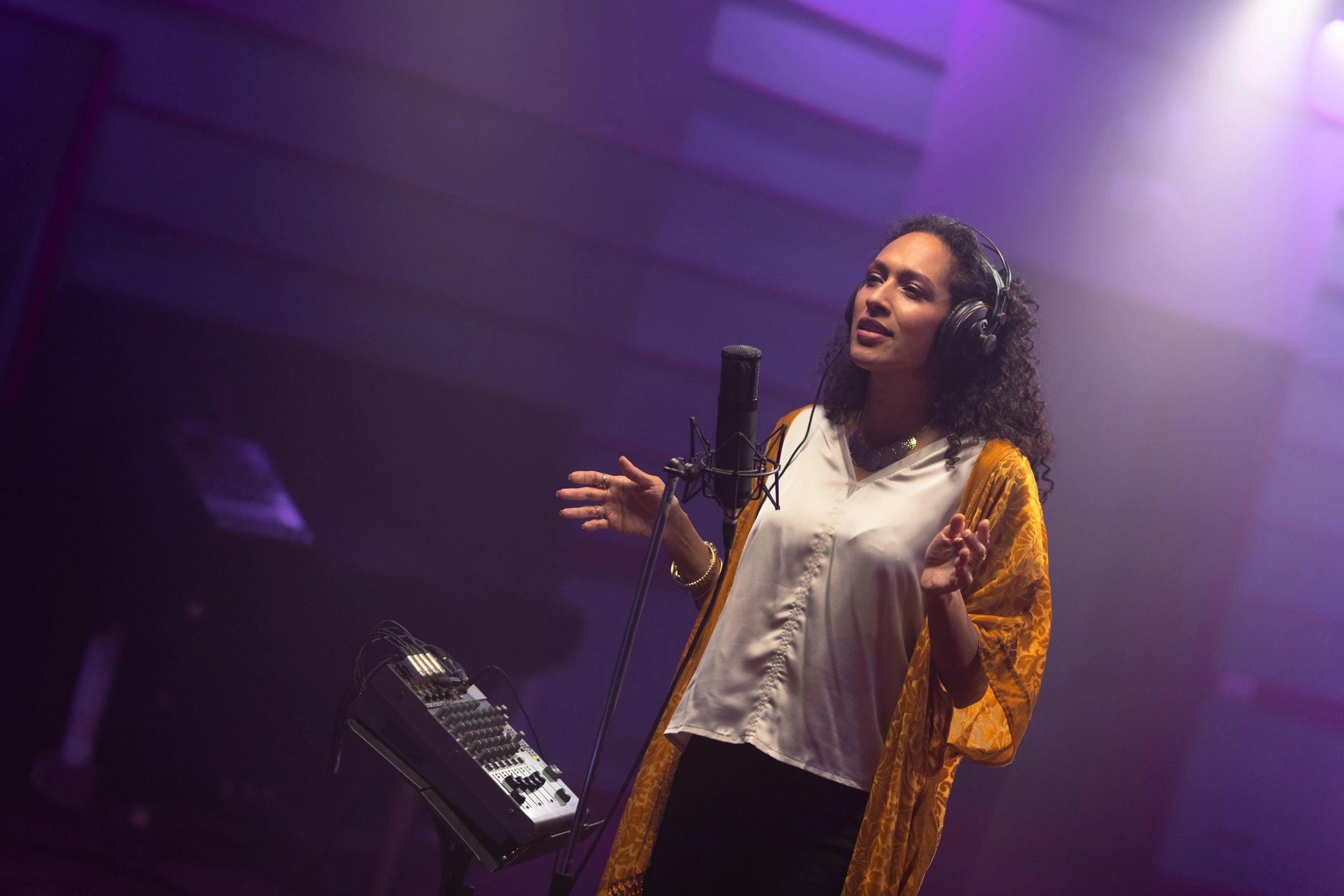 New Voices of Praise – Debut Recording